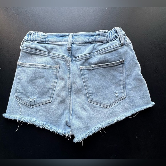 Lot of 3 Women’s Arizona Jean Shorts Size 5 - Picture 6 of 8